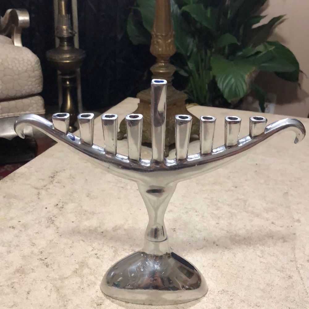 Menorah - Picture 2 of 4